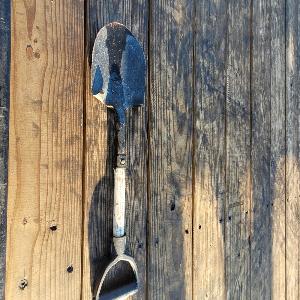 Shovel